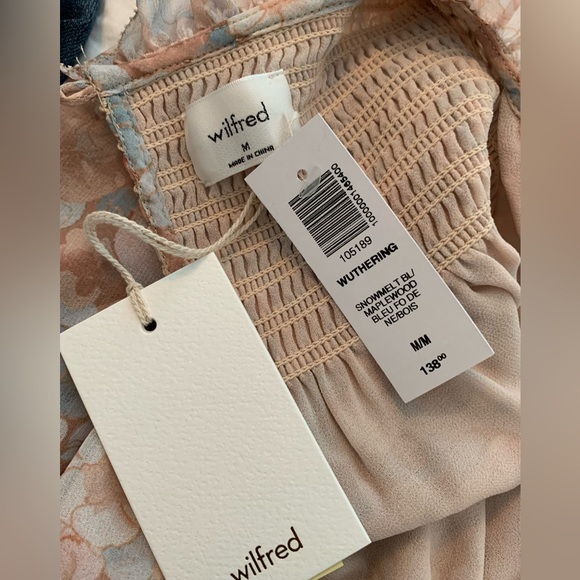 Aritzia Wilfred Wuthering Blouse (M) - Picture 7 of 9